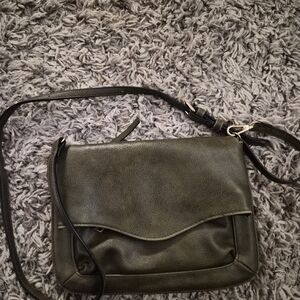 Moda Luxe Olive Crossbody Bag